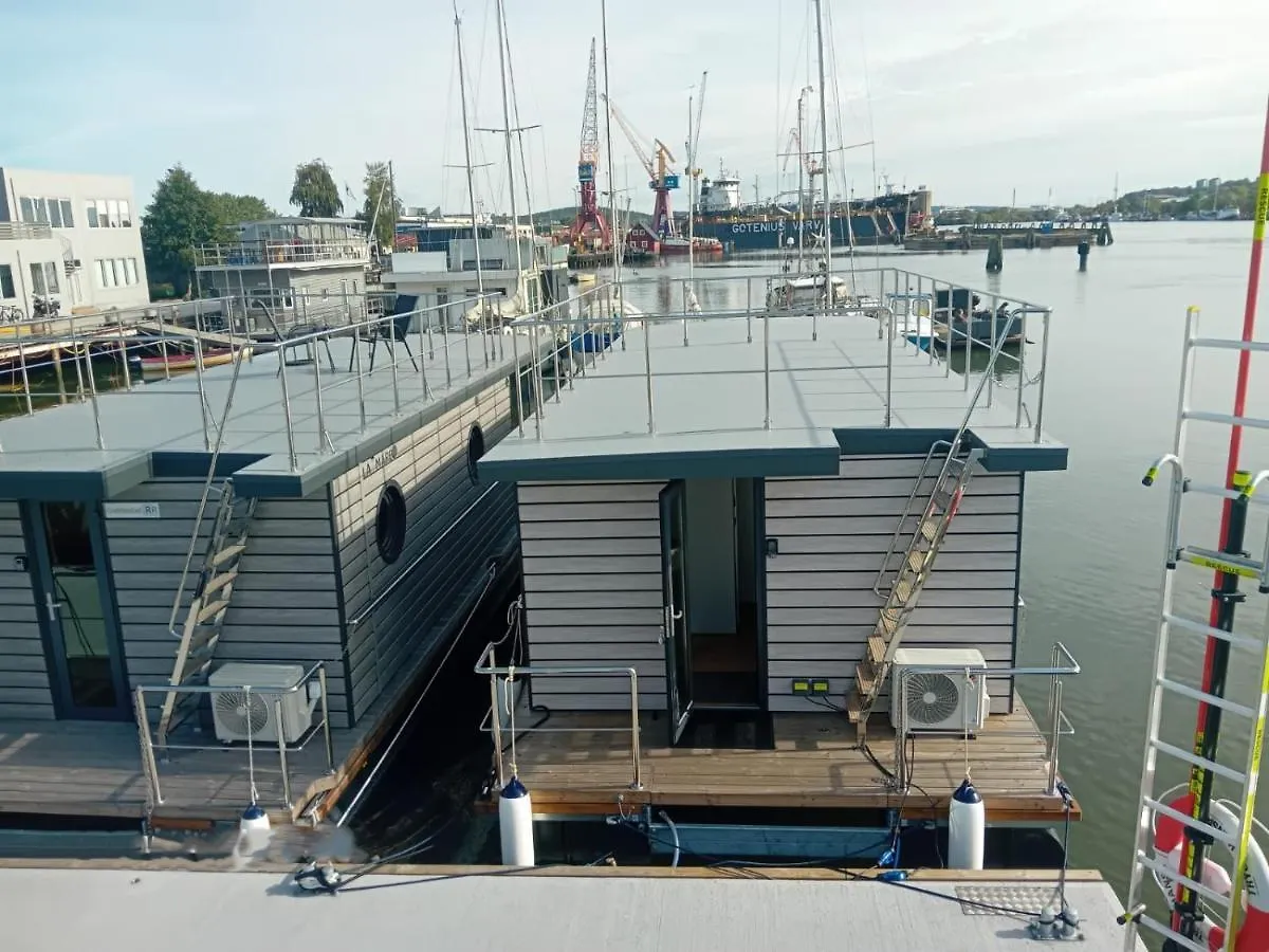 Molloesund - Hausboot Im Herzen Von Goeteborg Hotel 0*, Gothenburg Sweden